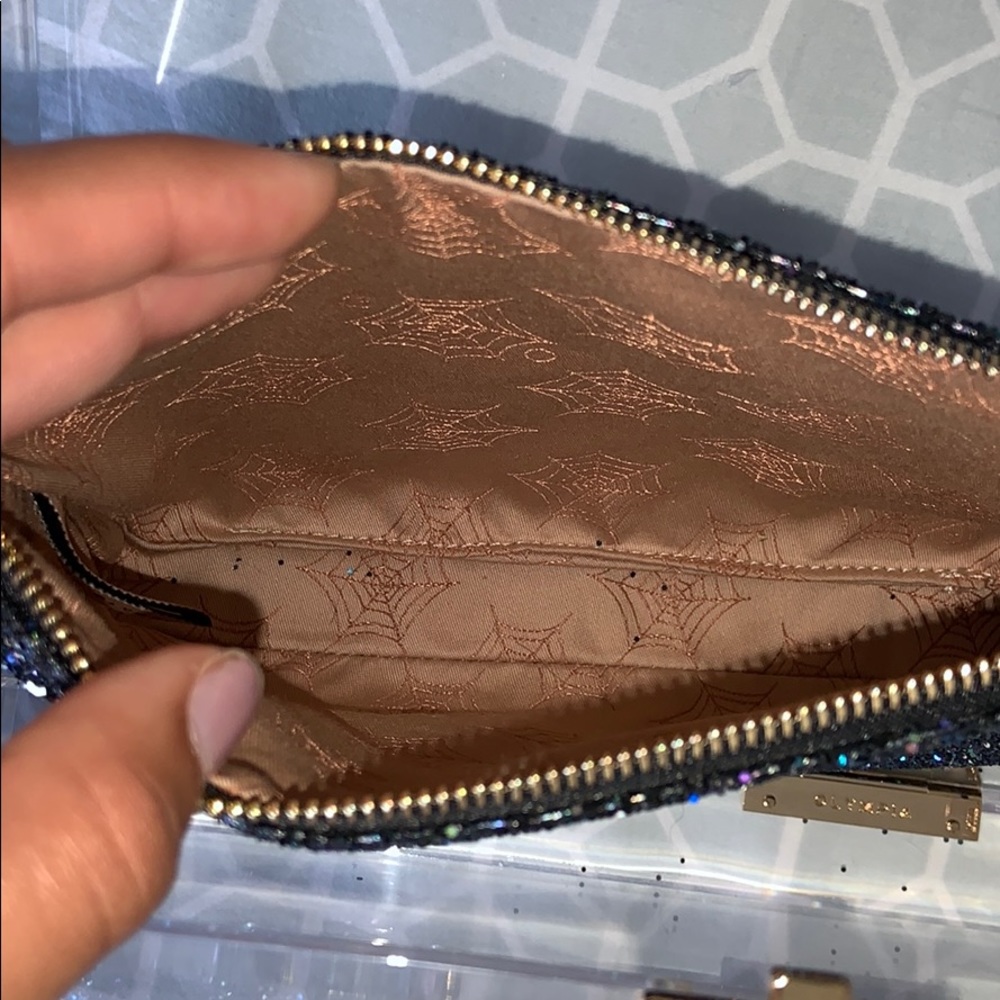 Charlotte Olympia Acrylic Clutch - Picture 8 of 8